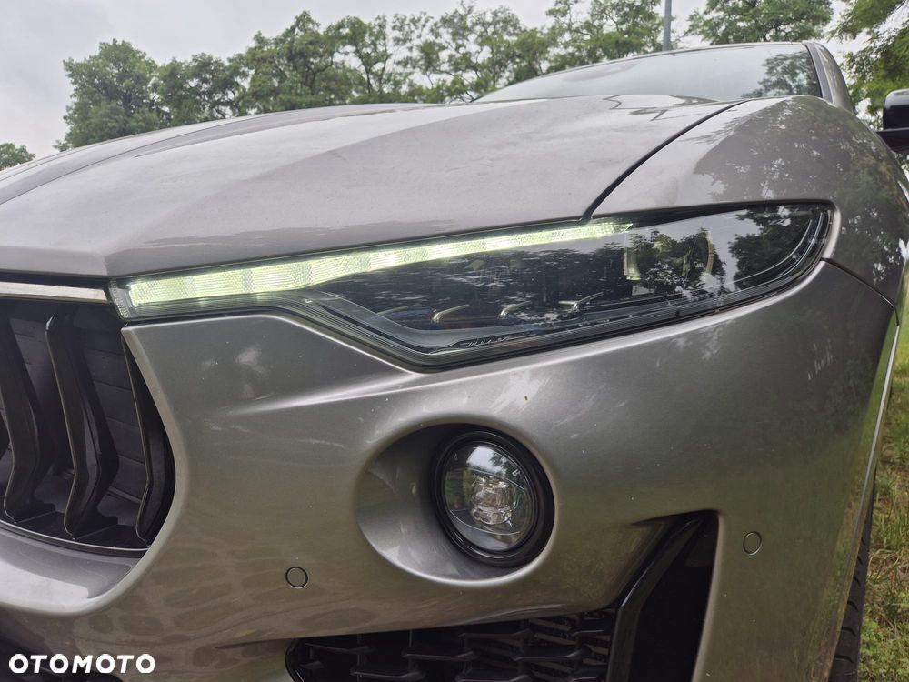 Maserati Levante Diesel Granlusso - 10