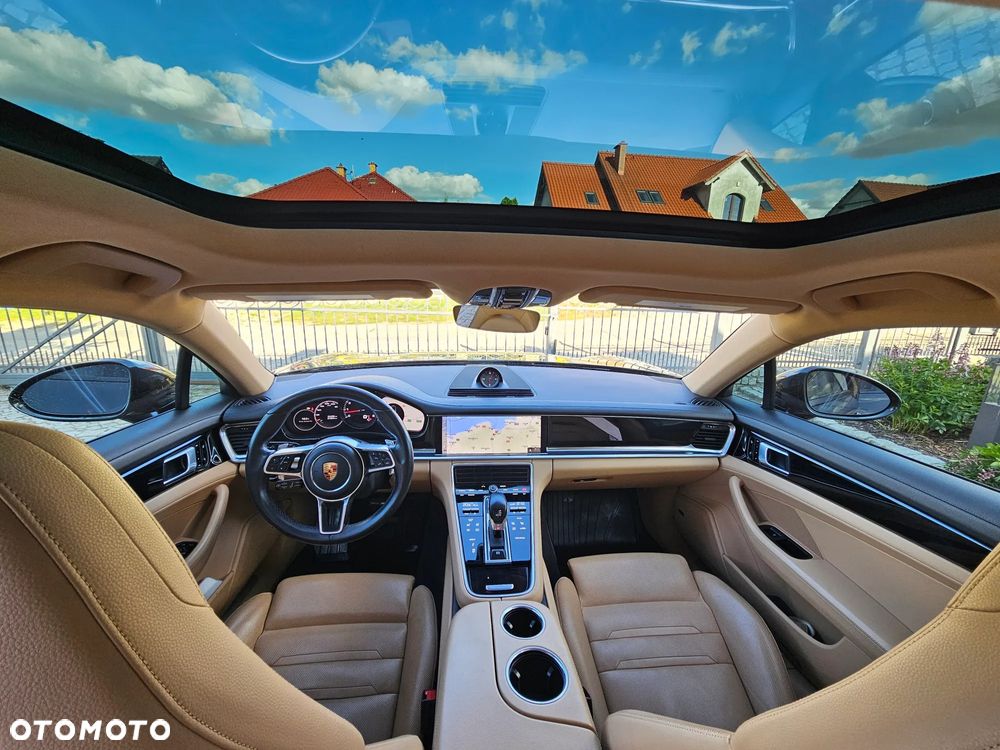 Porsche Panamera - 2