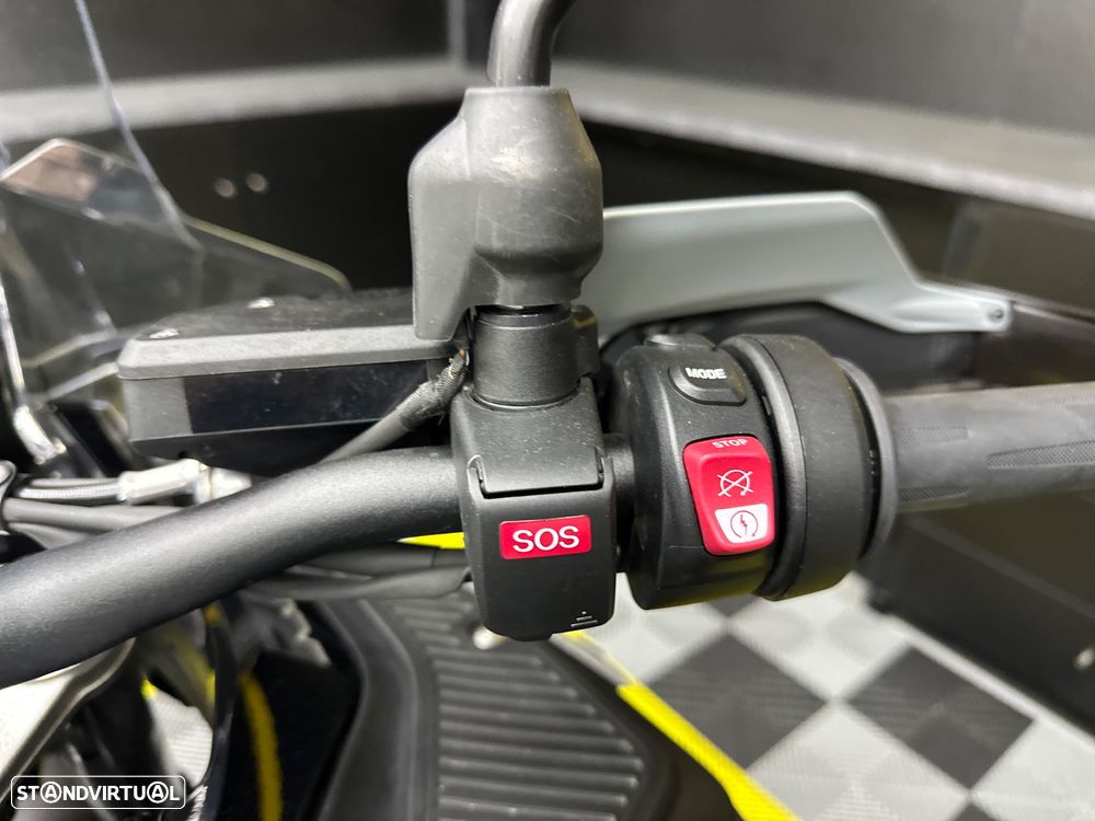 BMW R 1300 GS Adventure Triple black - 8