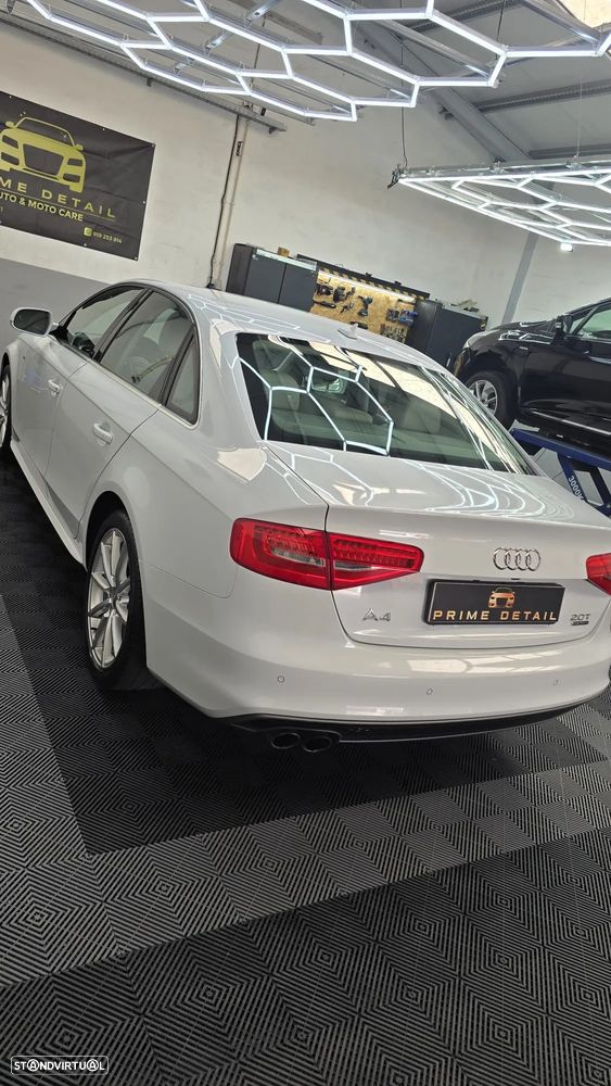 Audi A4 - 4