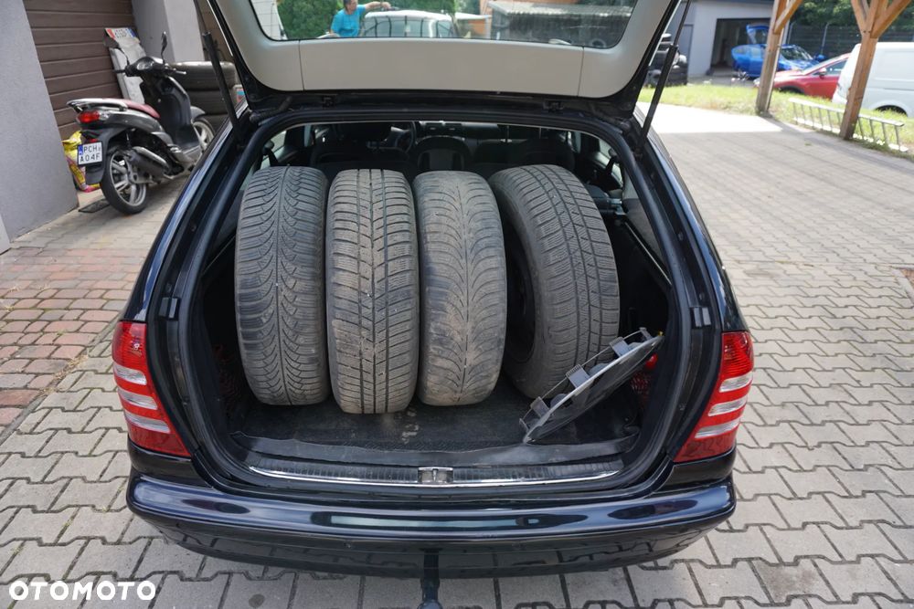 Mercedes-Benz Klasa C 200 CDI Elegance - 5