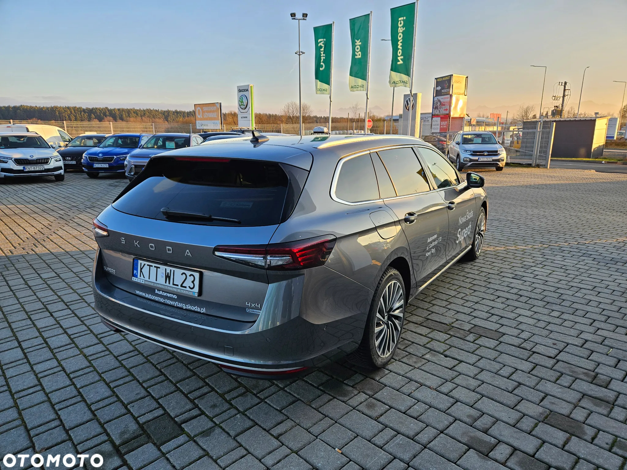 Skoda Superb 2.0 TDI SCR 4x4 L&K DSG - 6