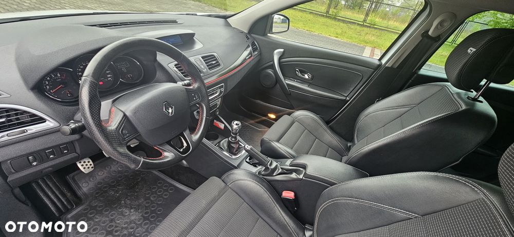 Renault Megane TCe 220 Start & Stop GTline 220 - 16