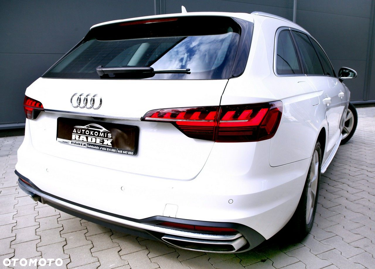 Audi A4 40 TDI S tronic - 26