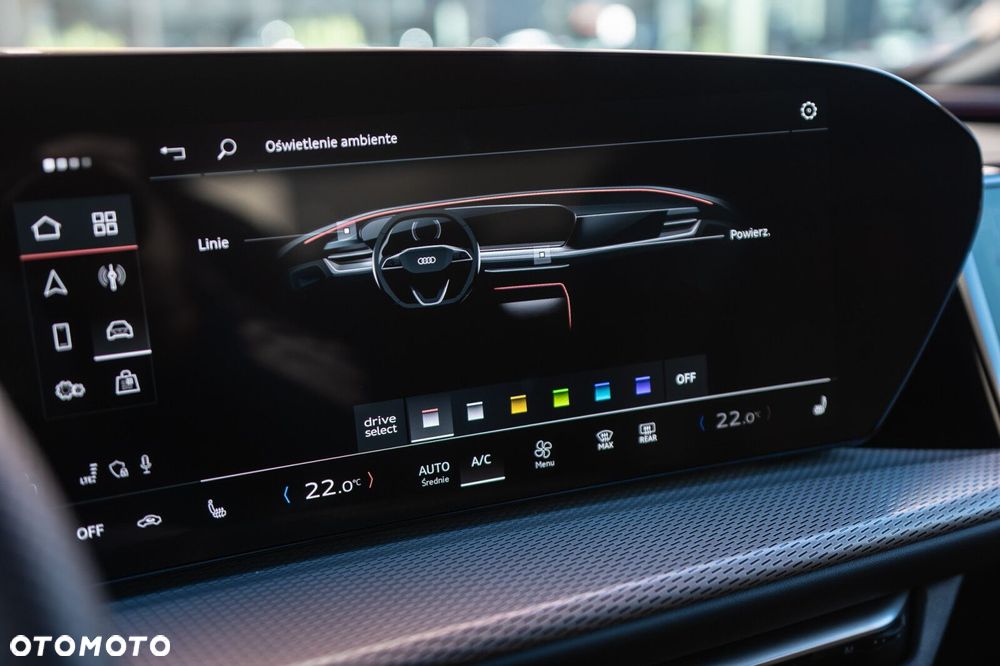 Audi Q5 Sportback - 24