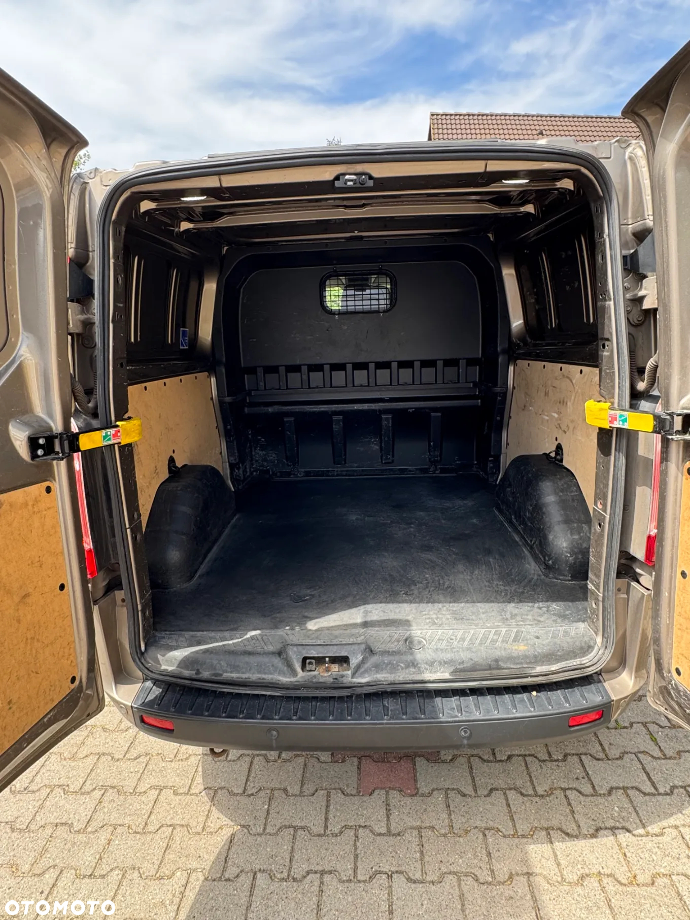 Ford Transit Custom 300 L2H1 Trend (bryg.) - 13