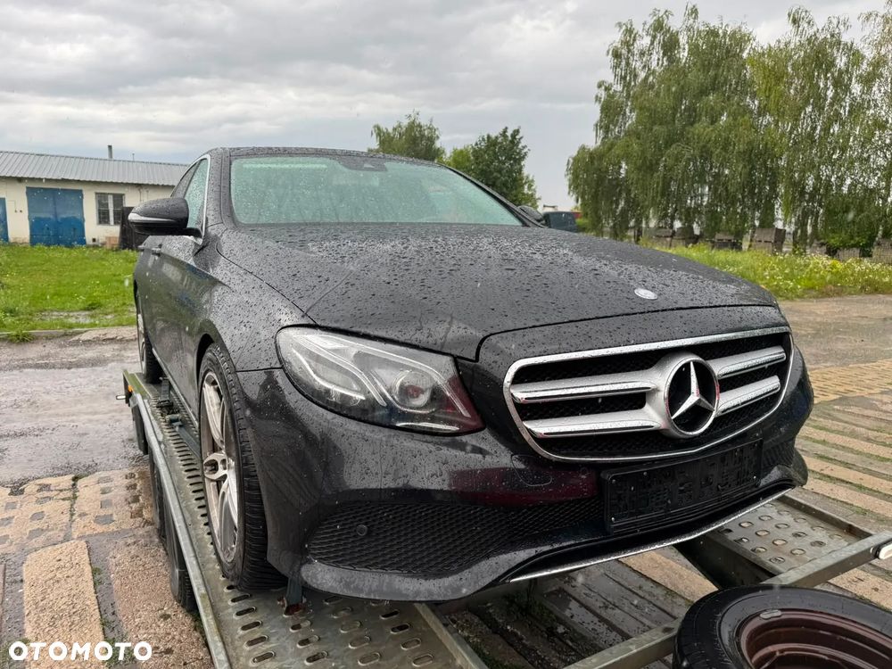 Mercedes-Benz Klasa E 350 BlueTEC 9G-TRONIC Classic - 6