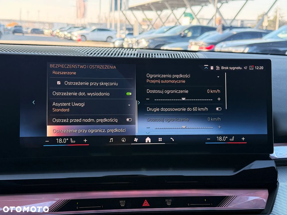 BMW Seria 5 520i - 41