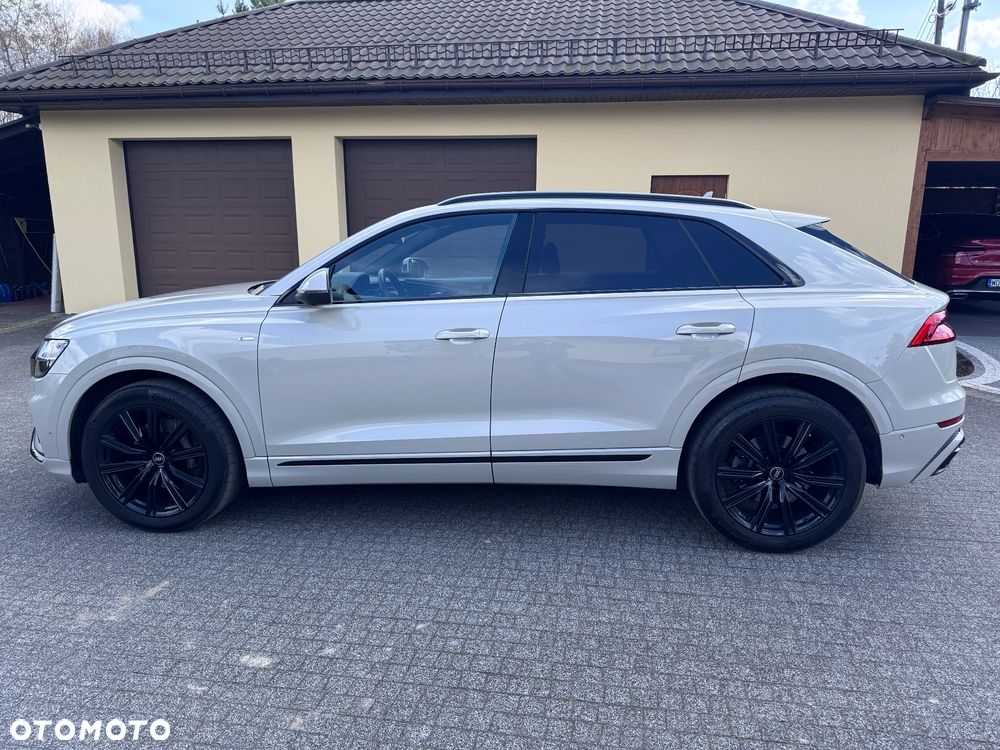 Audi Q8 - 4