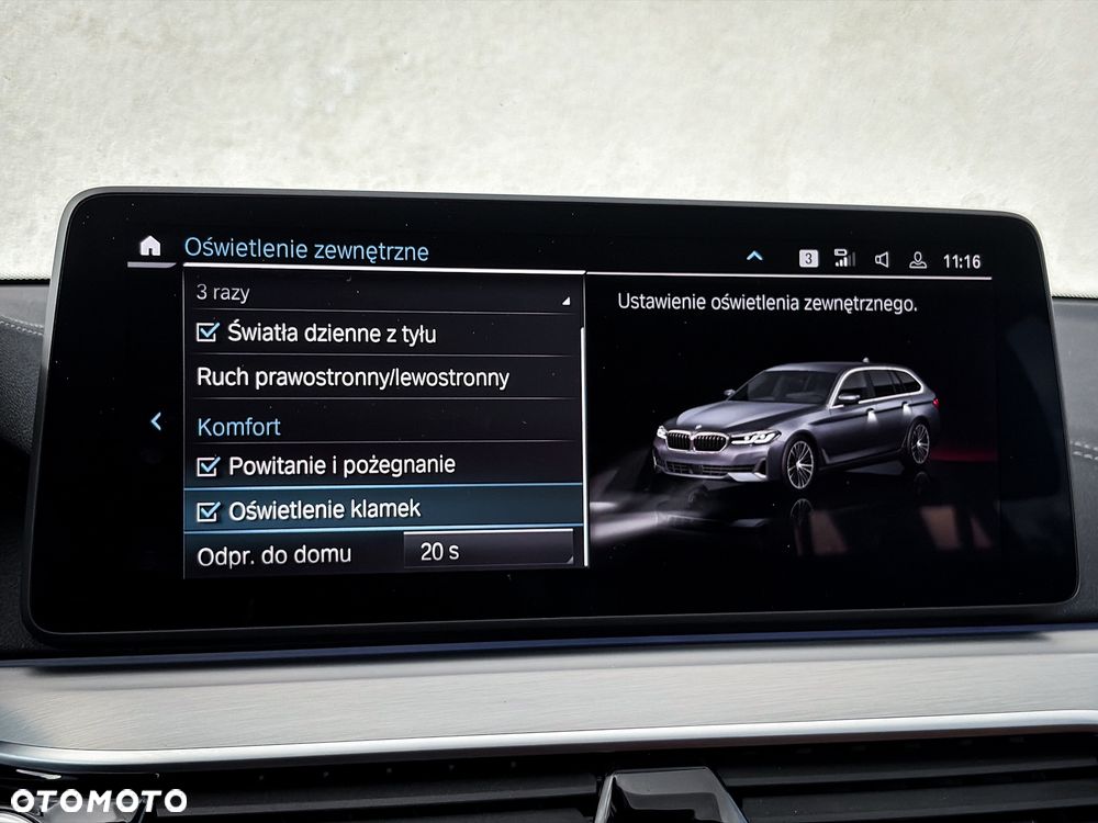 BMW Seria 5 520i Luxury Line - 25