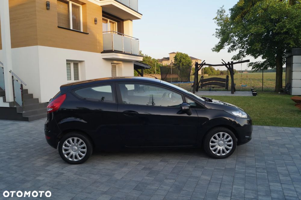 Ford Fiesta 1.25 Champions Edition - 39