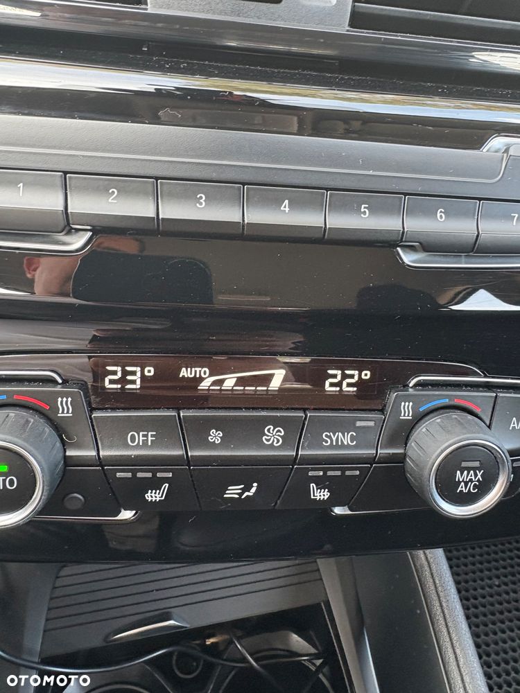BMW X1 sDrive18i Sport Line - 29
