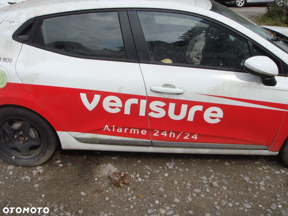 Renault Clio E-TECH 140 BUSINESS EDITION - 5