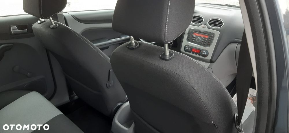 Ford Focus 1.6 TDCi Style - 20