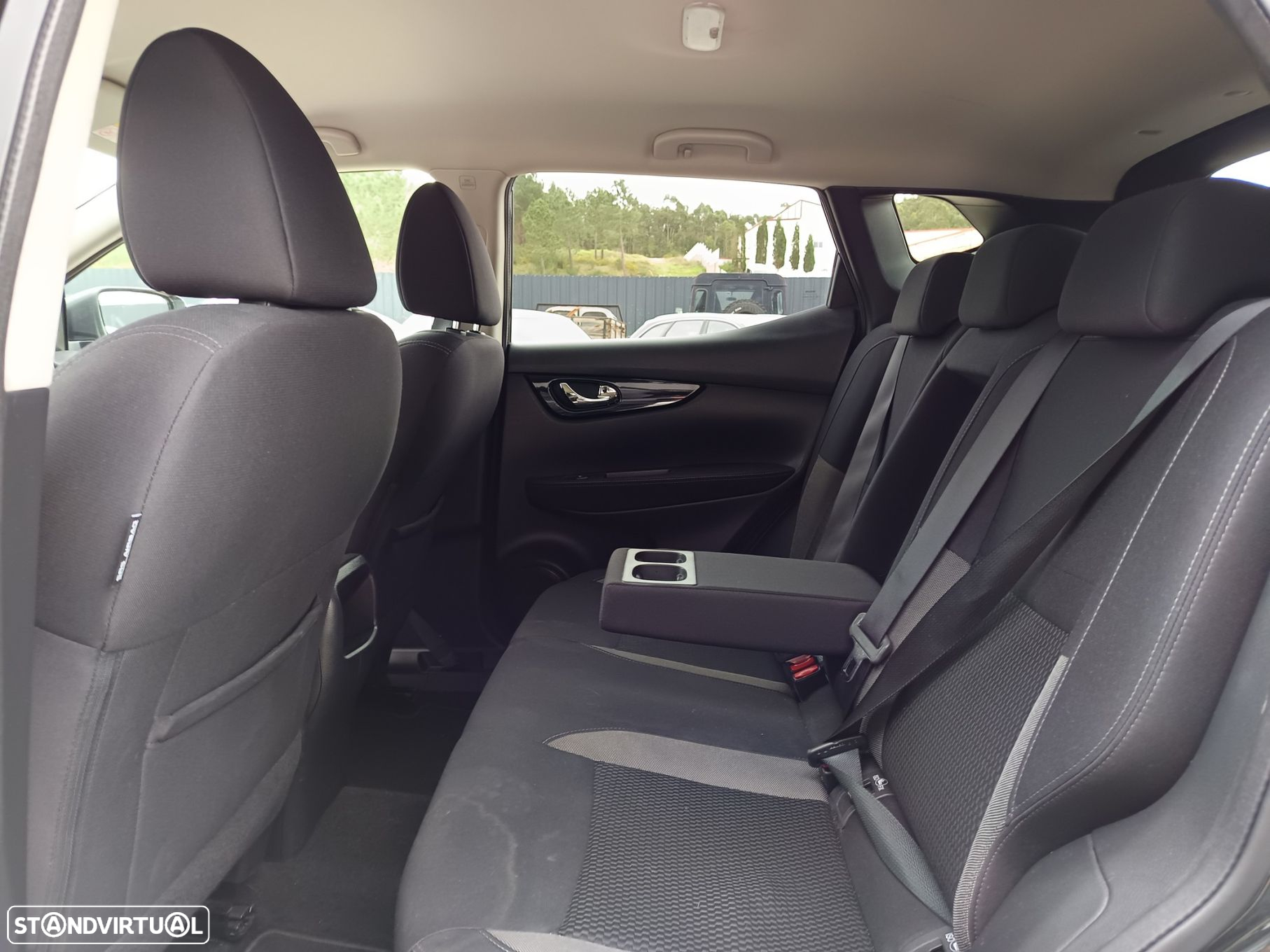Nissan Qashqai 1.5 dCi N-Style DCT - 34
