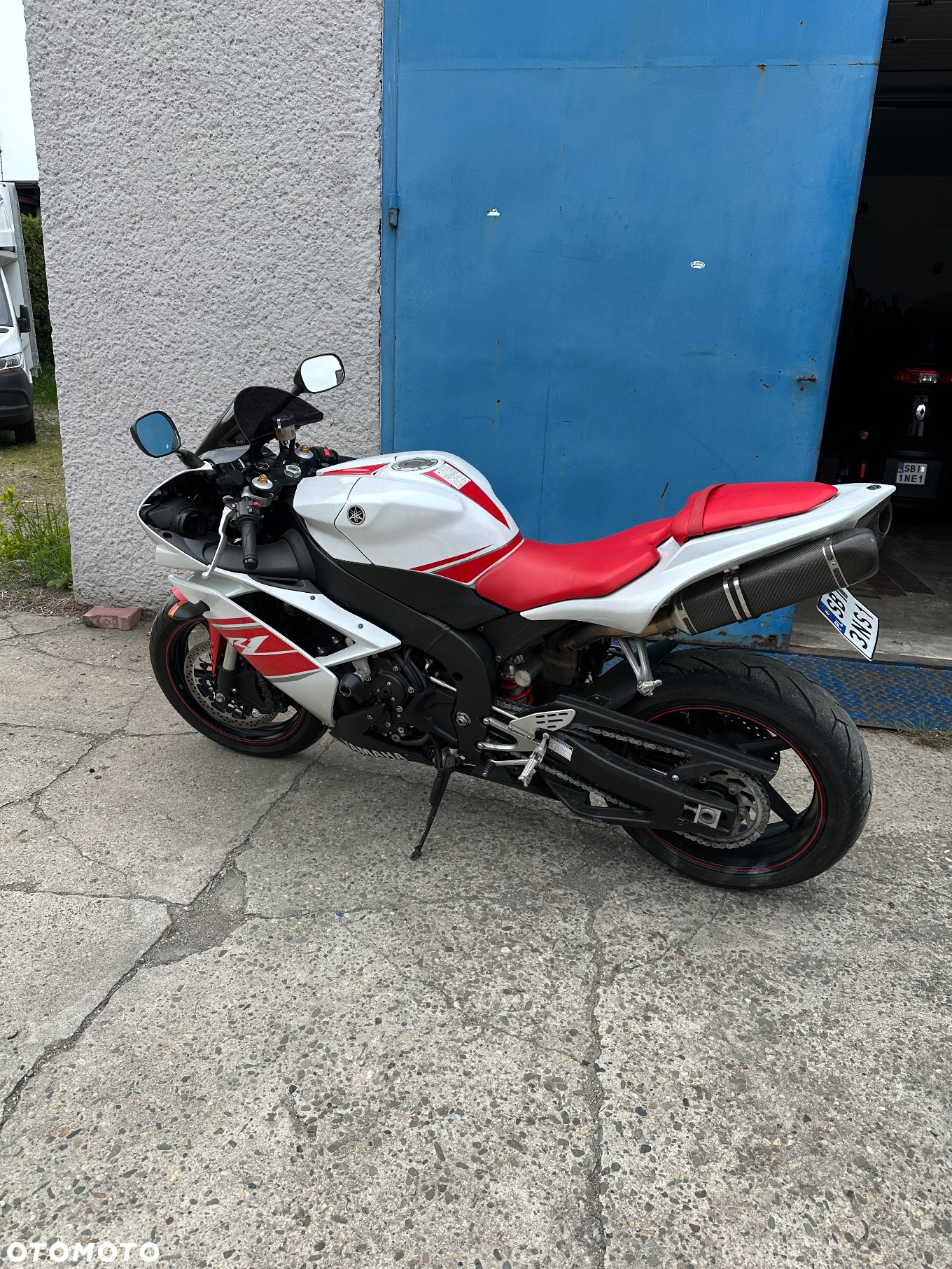 Yamaha R1 - 5