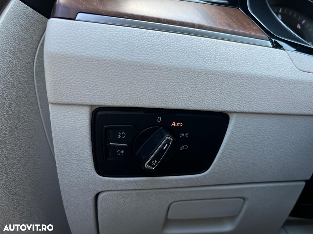 Volkswagen Passat - 22