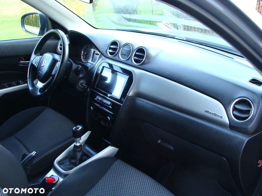 Suzuki Vitara 1.6 DDiS (4x4) Allgrip Comfort - 8