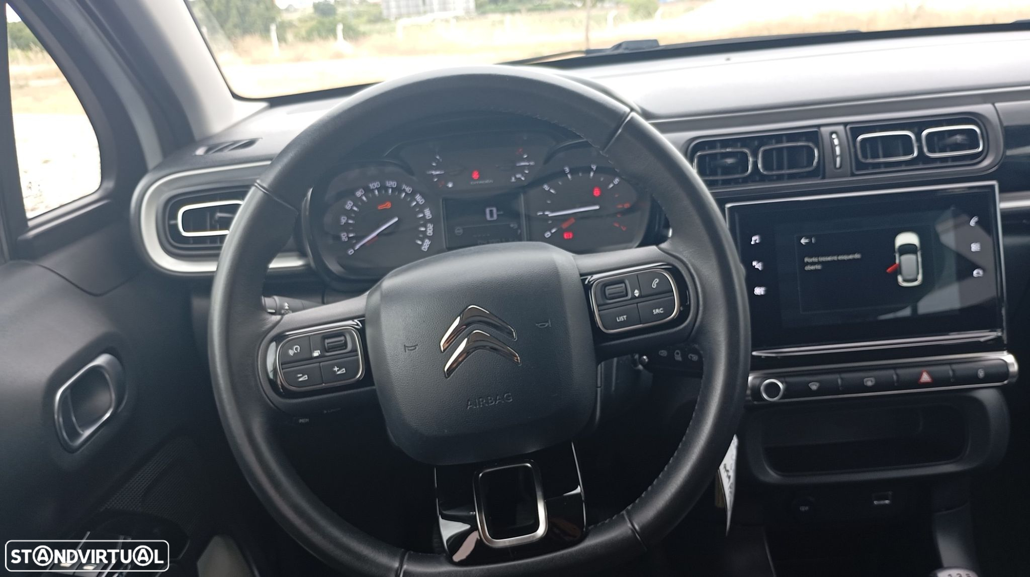 Citroën C3 1.2 PureTech Shine - 12