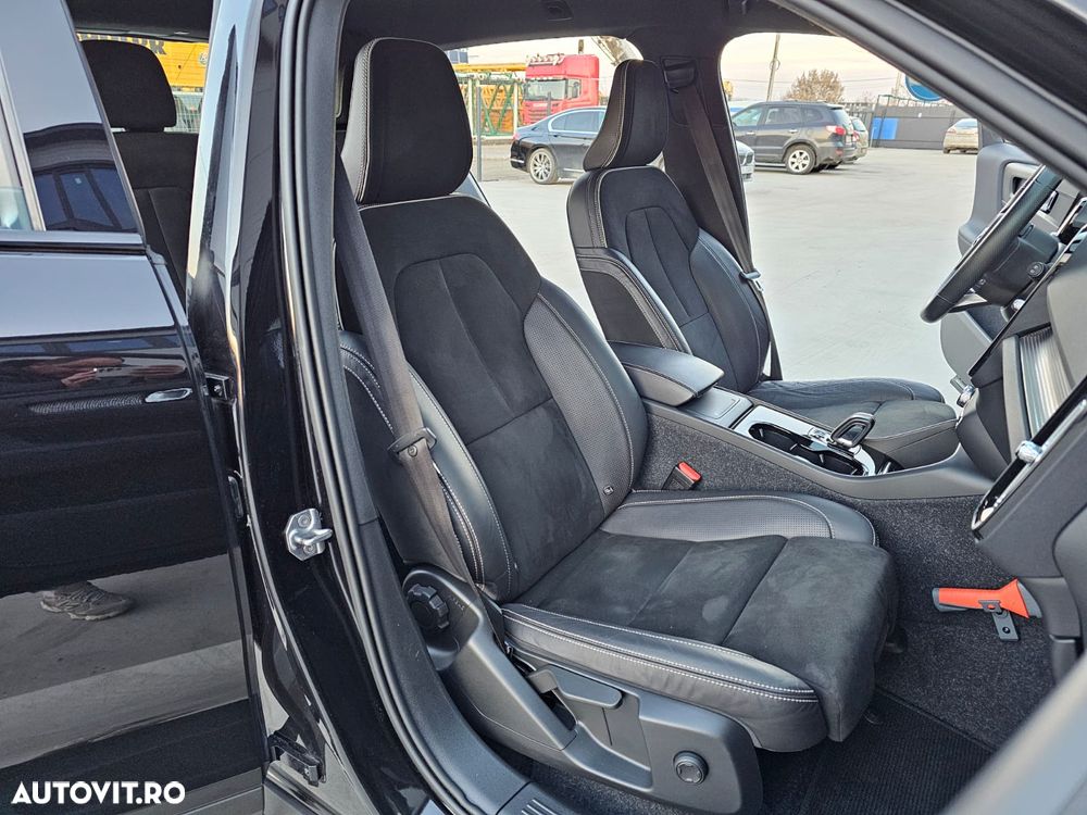 Volvo XC 40 P8 AWD Recharge RDesign - 14