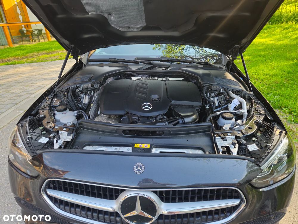 Mercedes-Benz Klasa C 220 d mHEV - 9