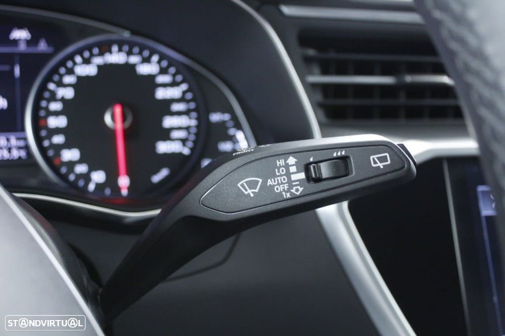 Audi A6 Avant - 32