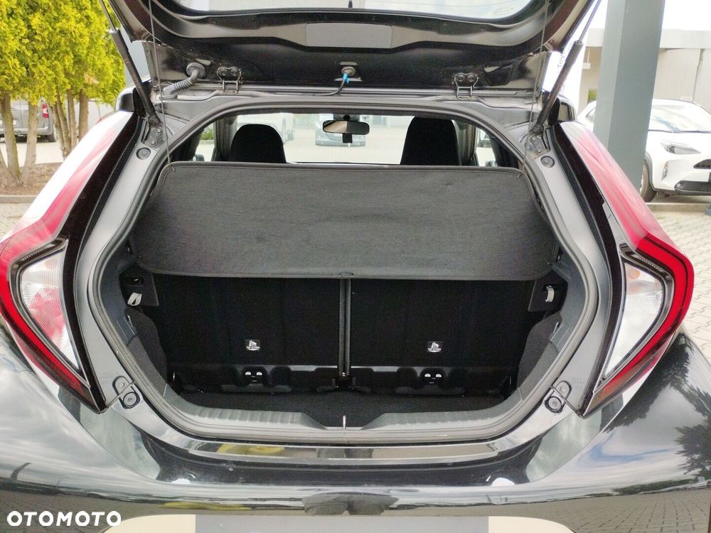 Toyota Aygo X 1.0 VVT-i Style - 24