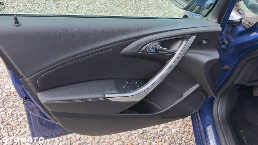 Opel Astra 1.6 Design Edition - 19