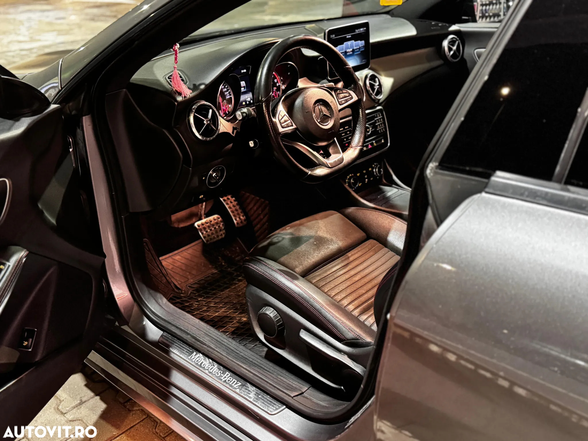 Mercedes-Benz CLA 200 (CDI) d 7G-DCT AMG Line - 10