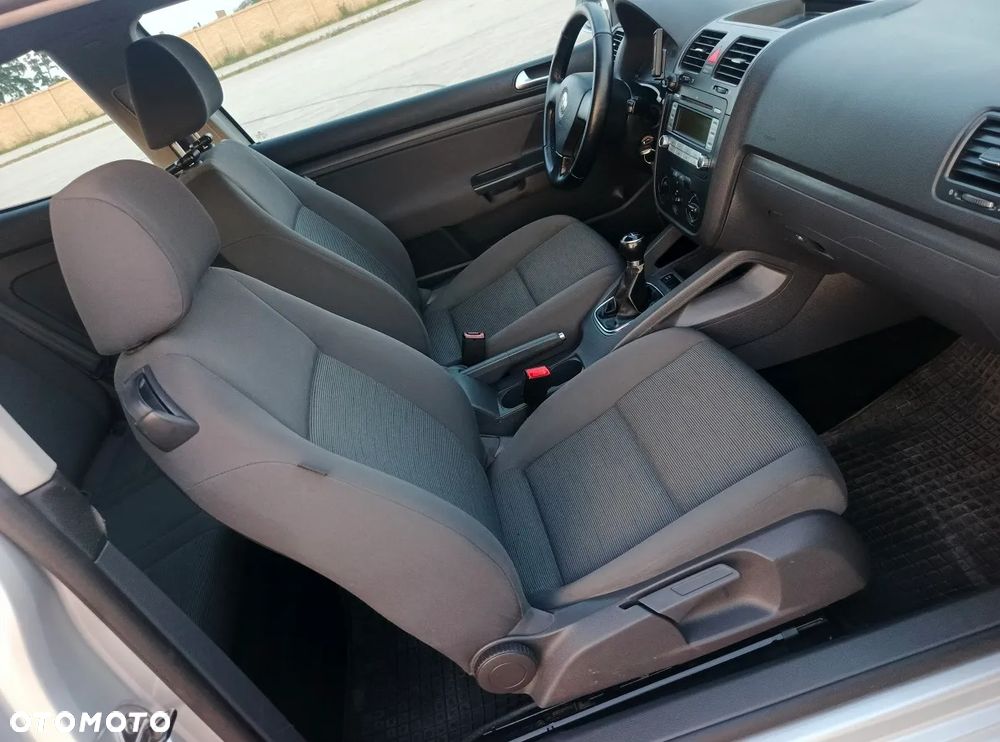 Volkswagen Golf 1.9 TDI Comfortline - 15