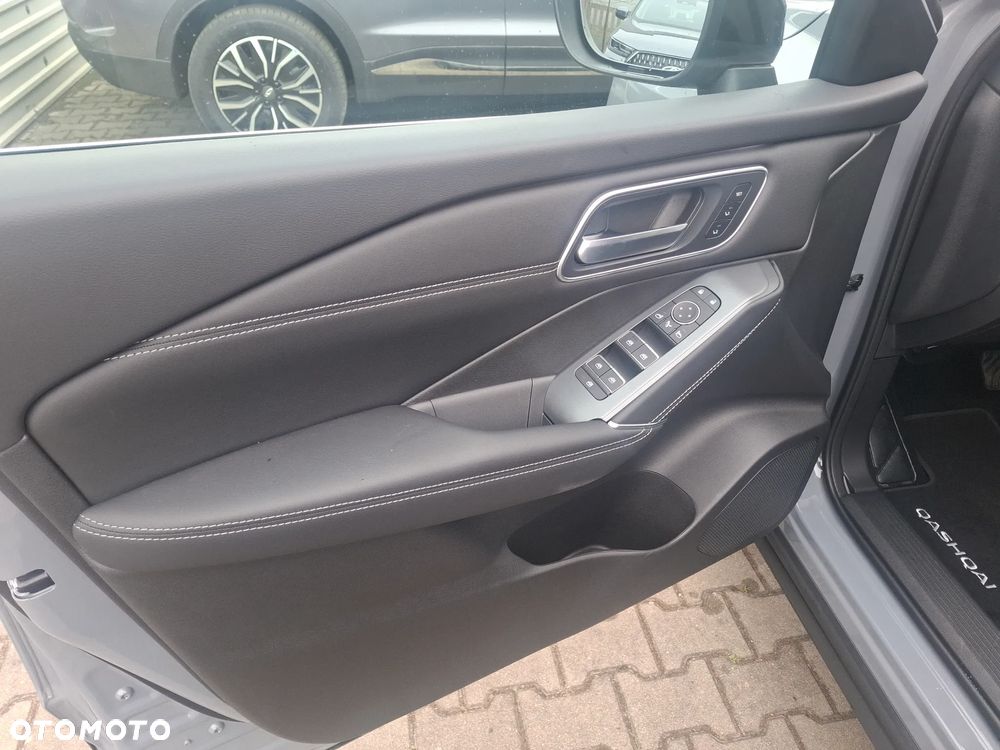 Nissan Qashqai 1.3 DIG-T MHEV Tekna Xtronic - 5