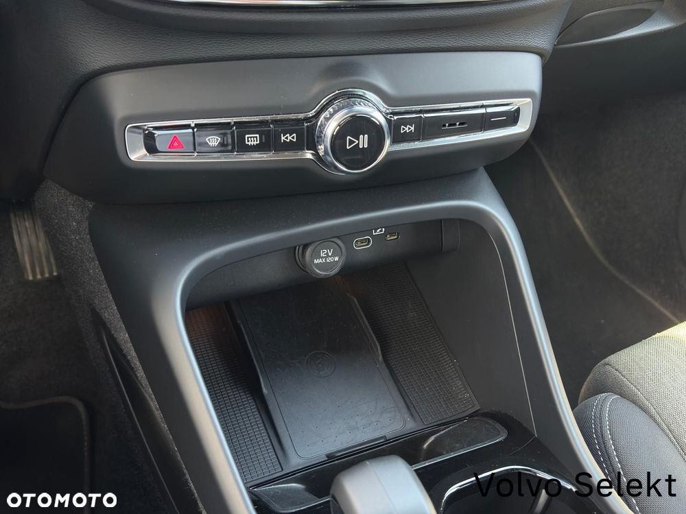 Volvo XC 40 - 34