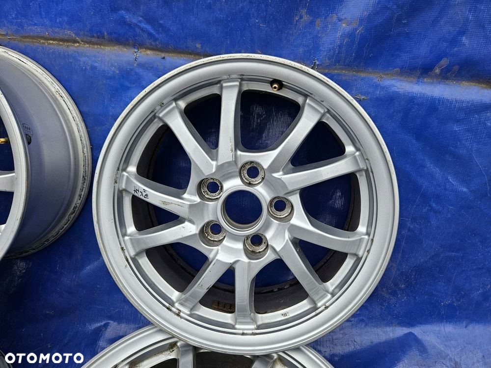 TOYOTA PRIUS PLUS felgi 16" kołpaki komplet - 4