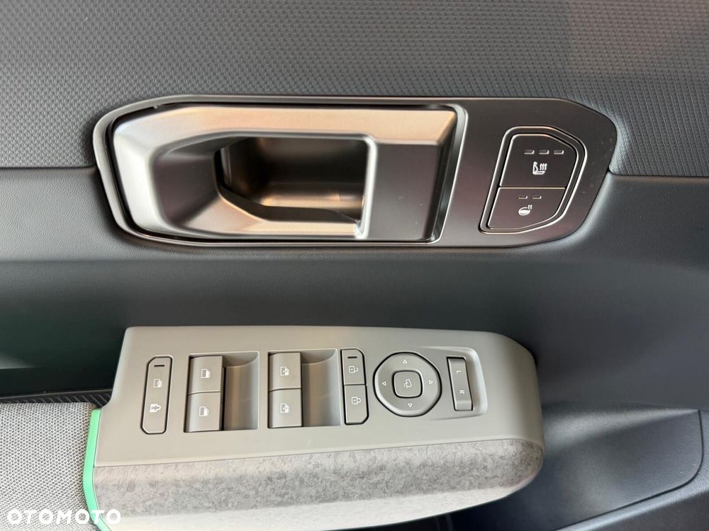 Kia EV4 - 13