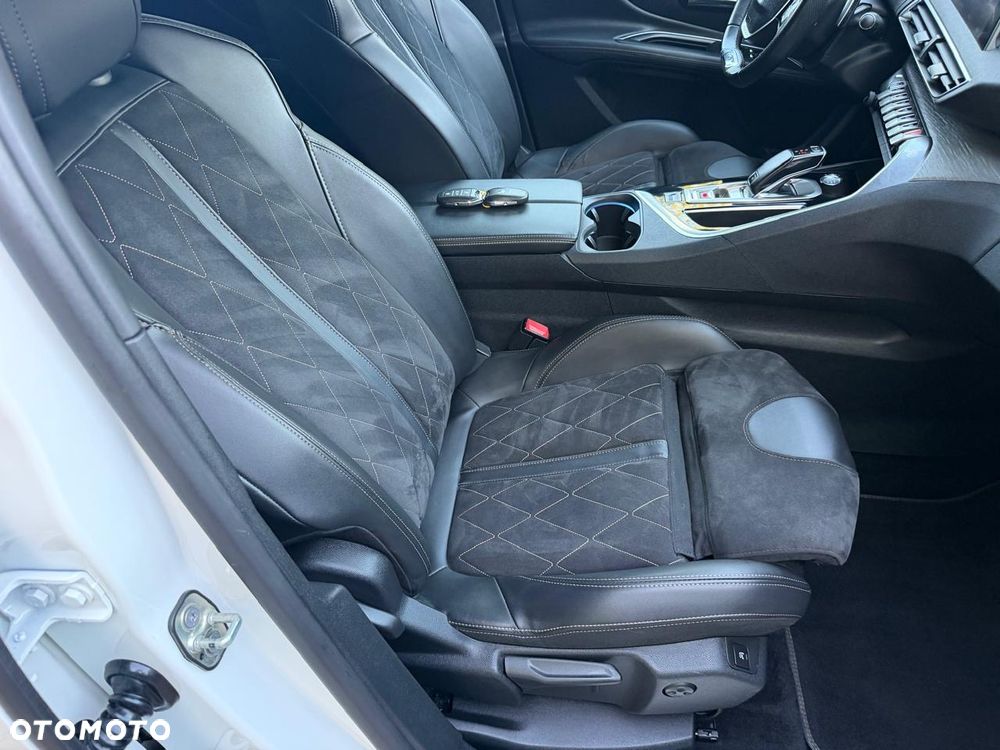 Peugeot 3008 BlueHDi 180 Stop & Start EAT8 GT - 28