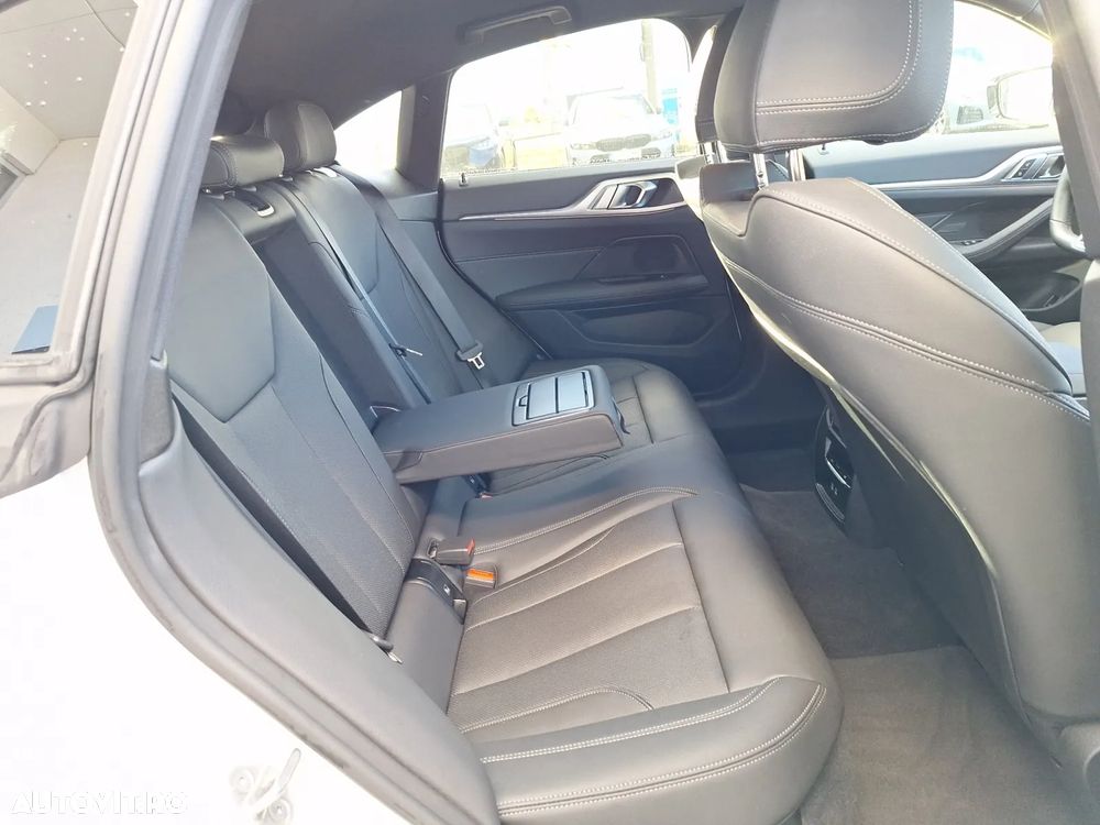BMW Seria 4 430i xDrive M Sport - 12