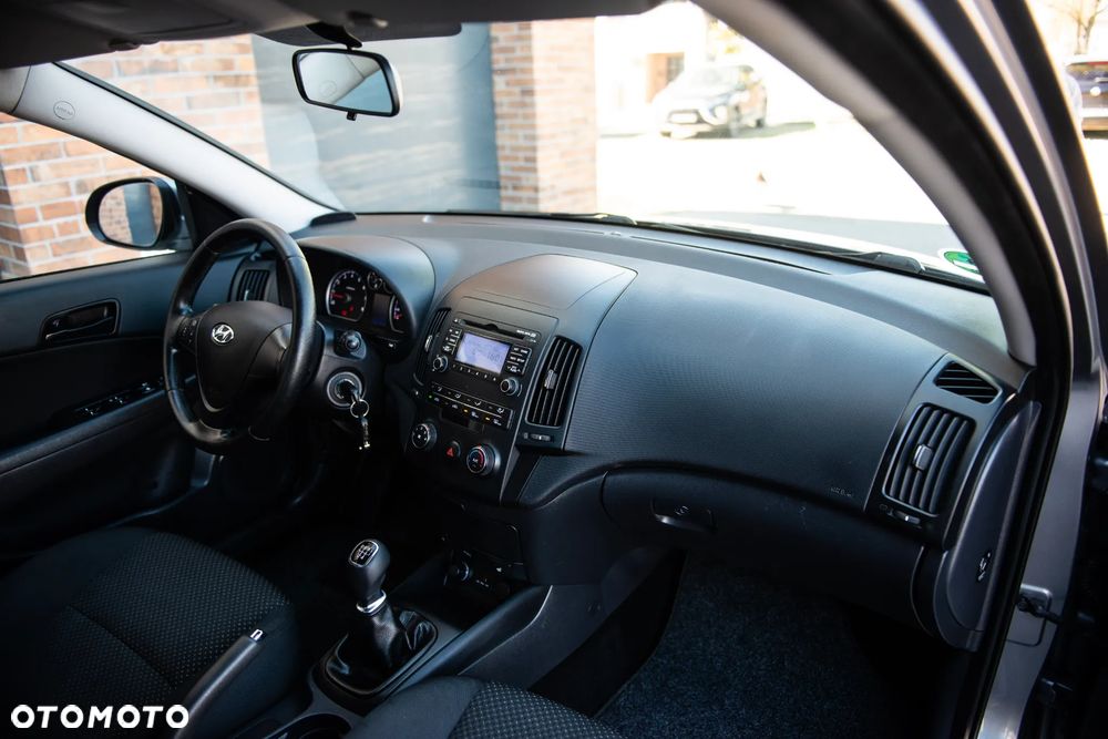 Hyundai i30 1.4 Blue Comfort - 31