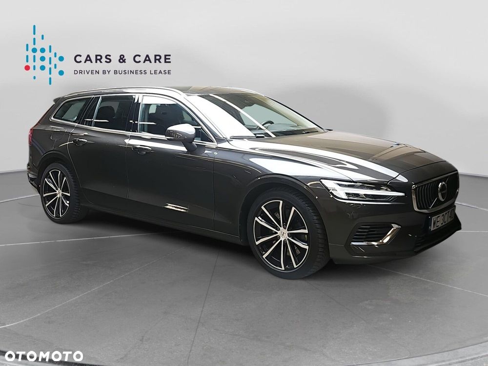 Volvo V60 T6 AWD Plug-In Hybrid Core - 17