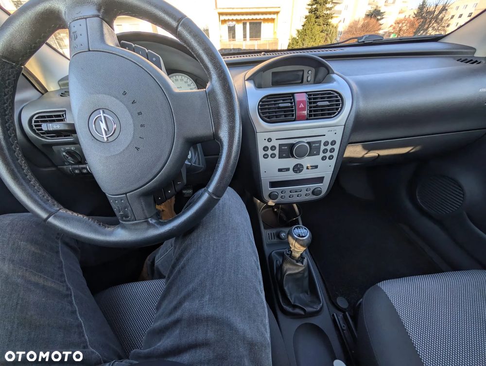 Opel Corsa - 6