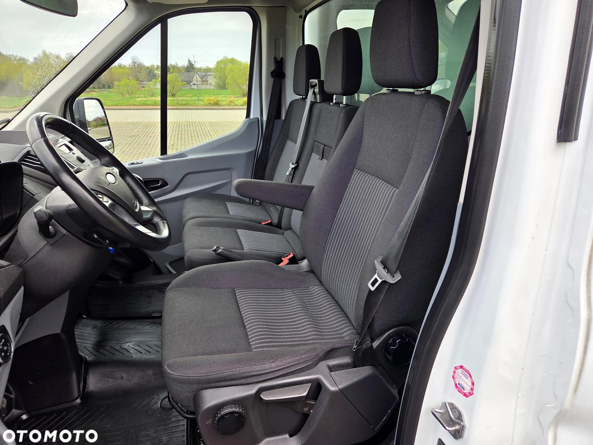 Ford Transit - 24