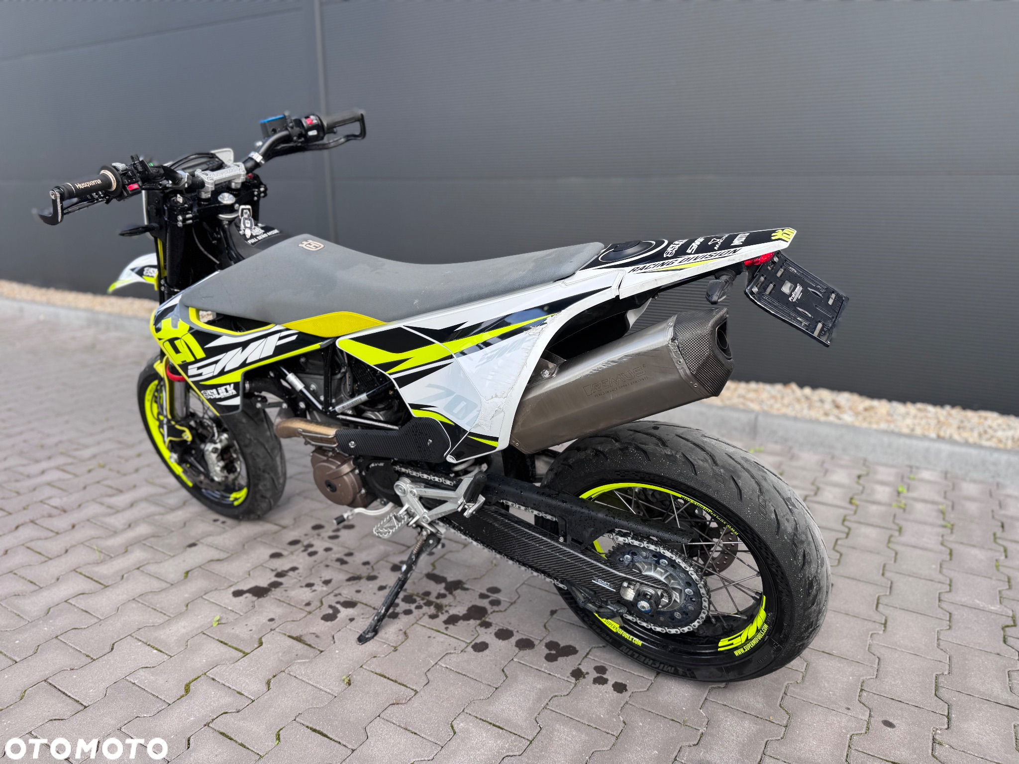 Husqvarna 701 - 12