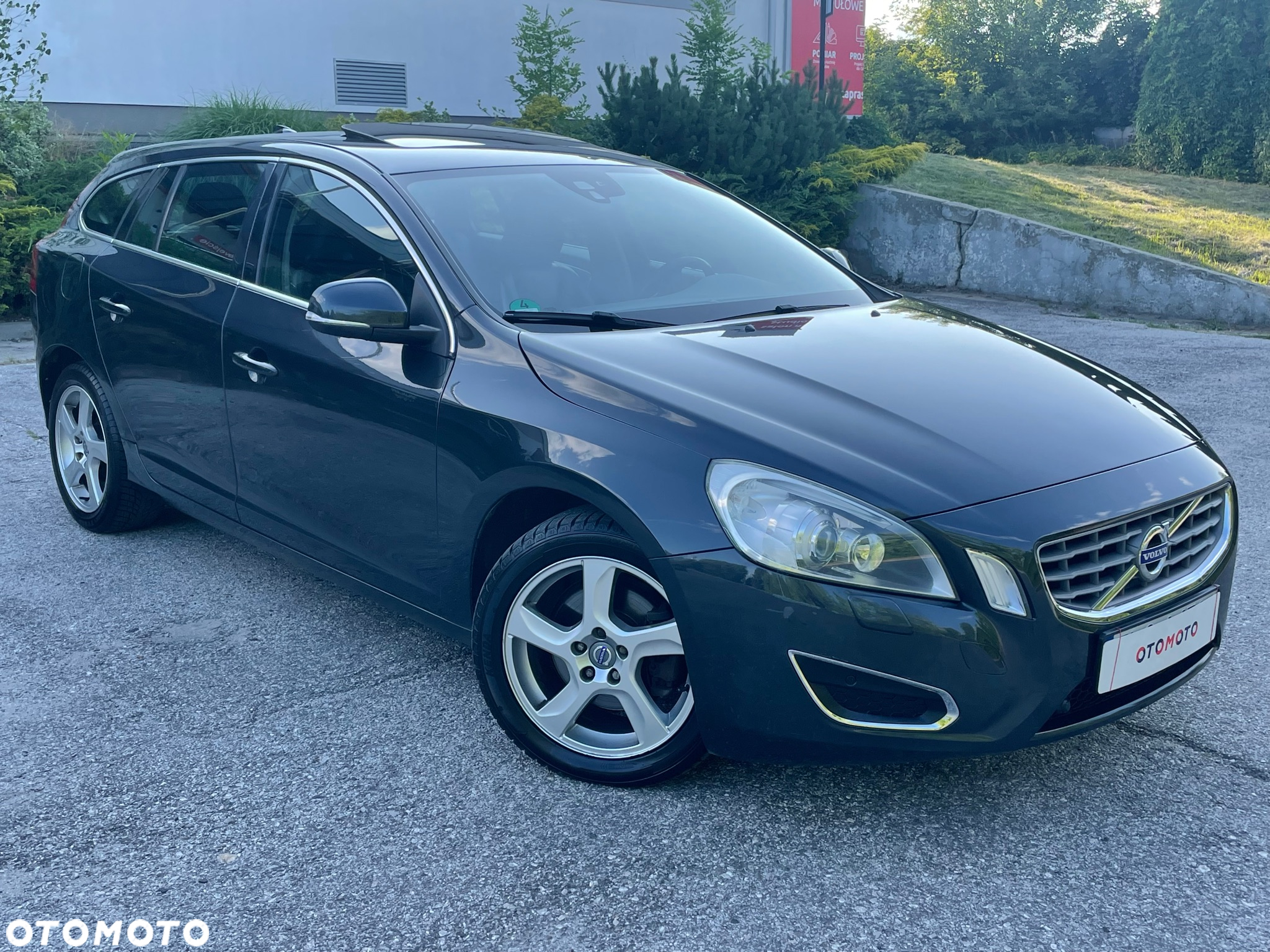 Volvo V60 D3 Geartronic Summum - 3