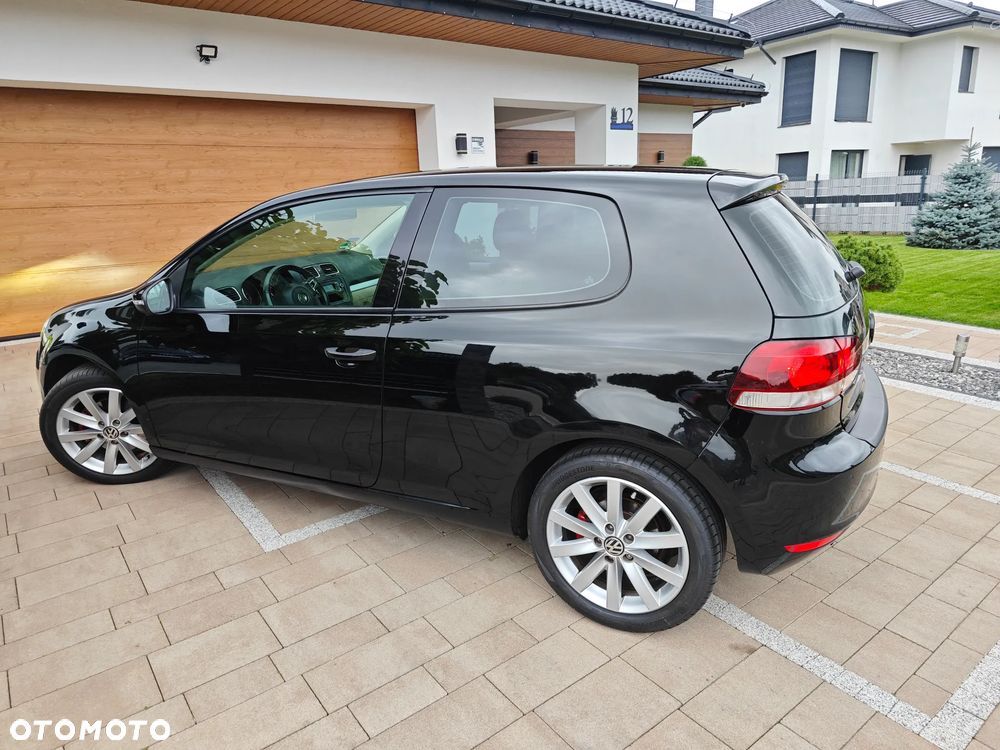 Volkswagen Golf - 11