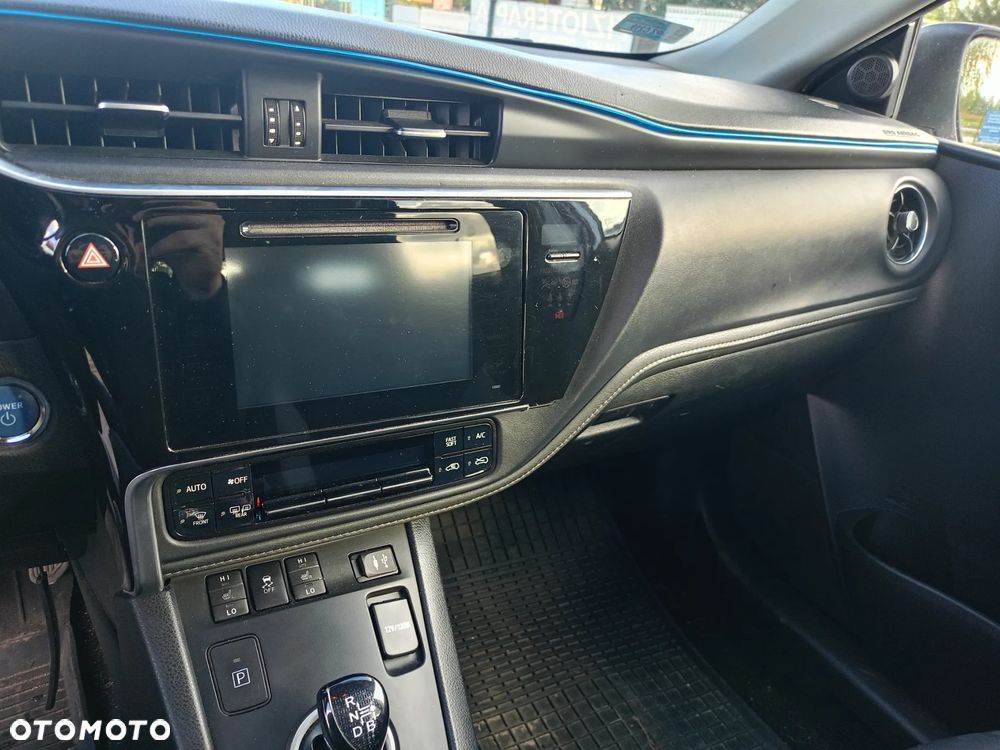 Toyota Auris - 7