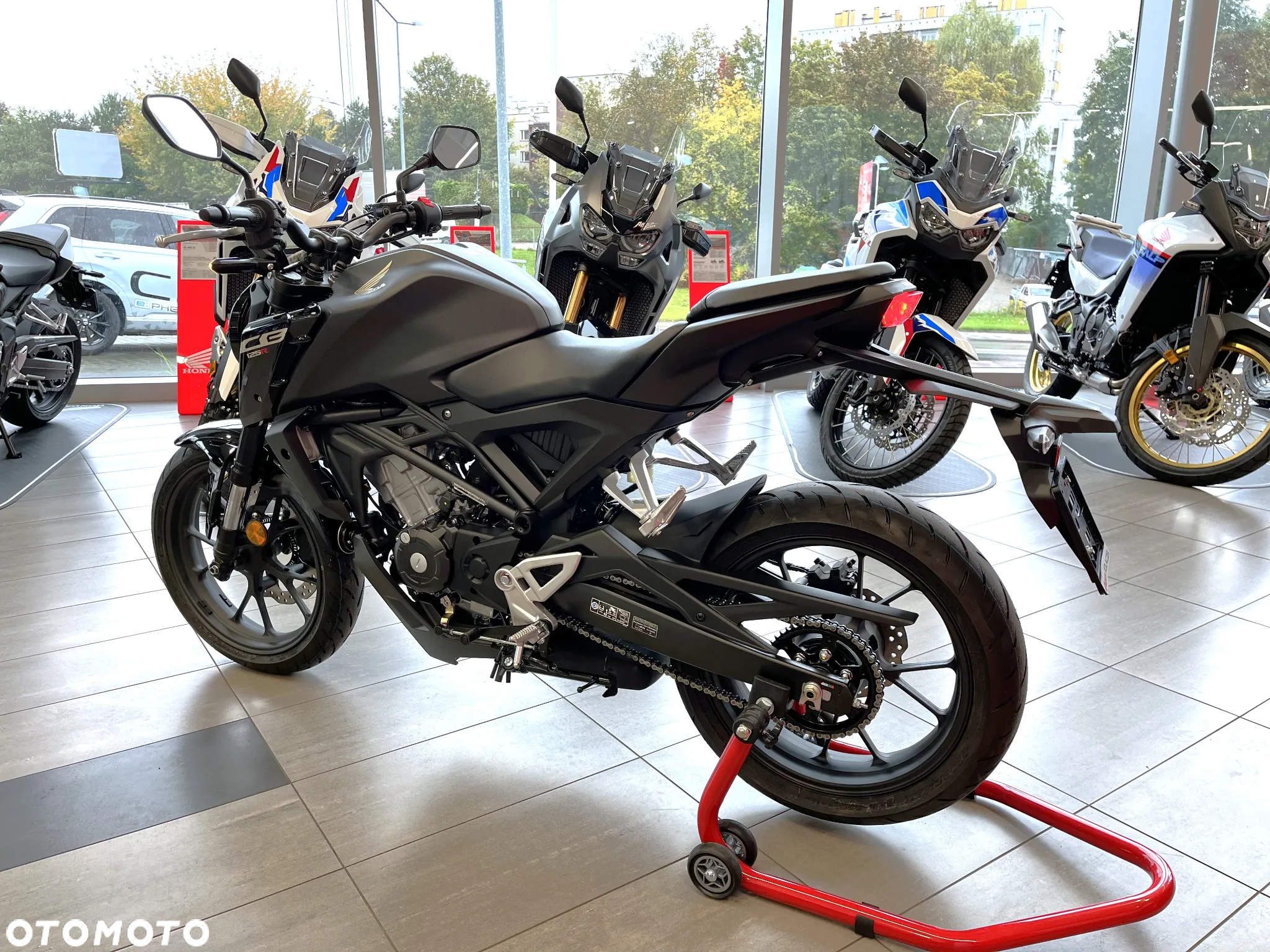 Honda CB - 4