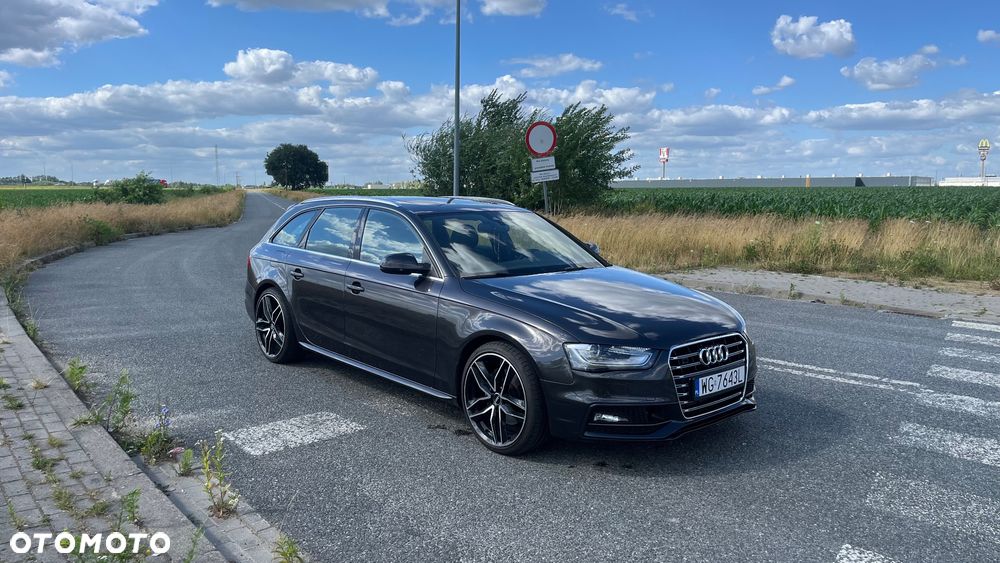 Audi A4 Avant 2.0 TDI DPF quattro S tronic Ambition - 4