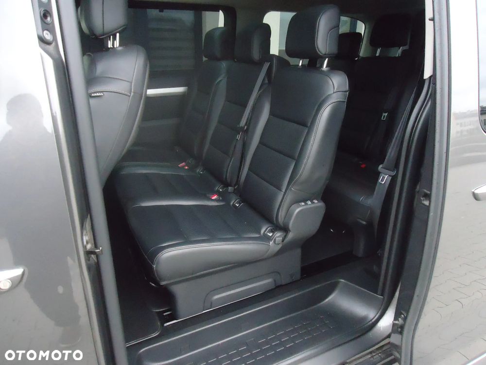 Toyota Proace Verso 2.0 D4-D Long VIP - 17