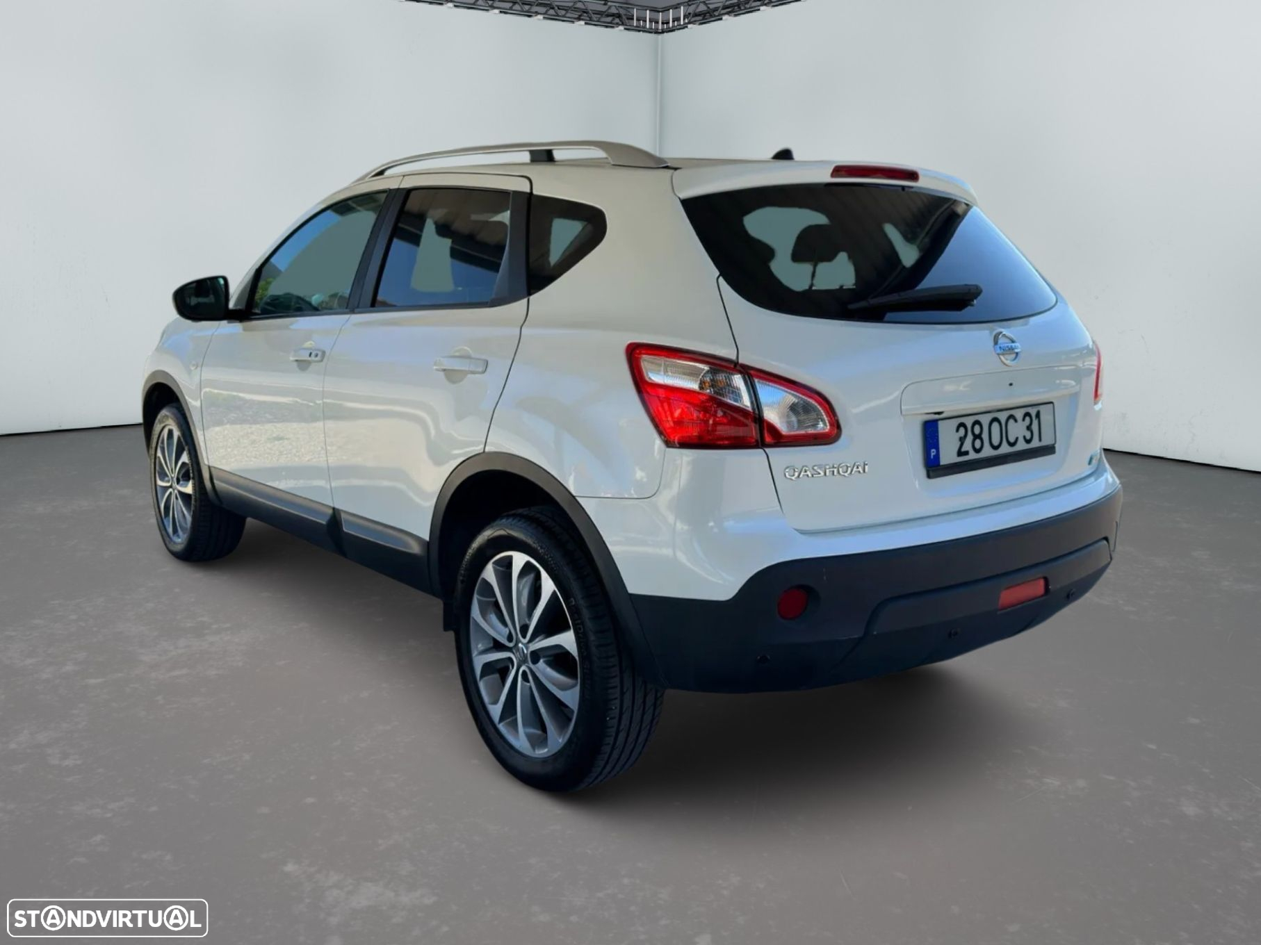 Nissan Qashqai 1.6 dCi 360 S&S - 6