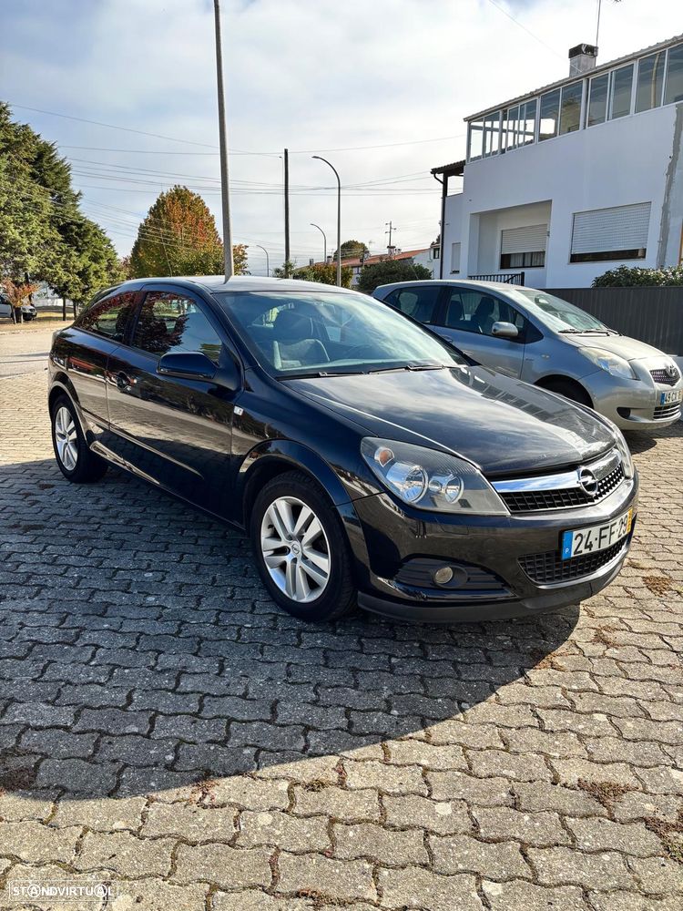 Opel Astra GTC 1.7 CDTi - 14