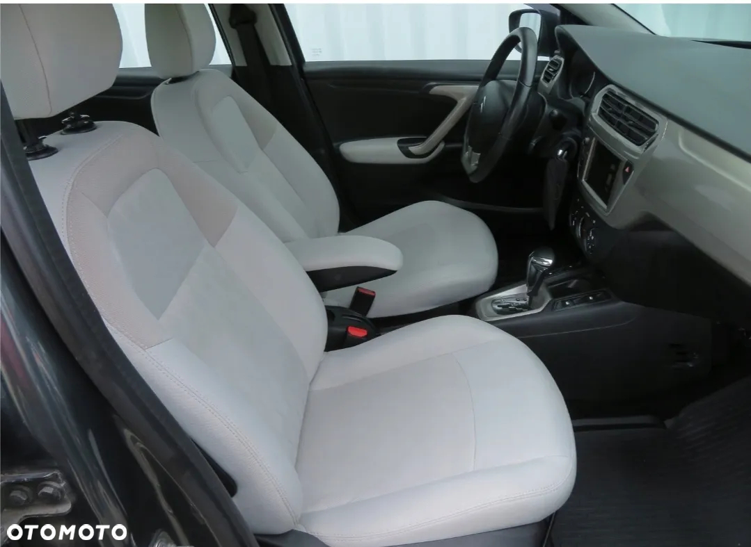 Citroën C-Elysée 1.6 VTi Shine EAT6 - 9
